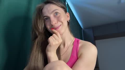 Snapshot of prettyyy_angel chatting on 06-08-26, 07:53 prettyyy_angel online show from 06-08-26, 07:53