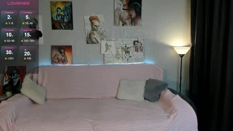 Kitty online show from 11-28-25, 01:41