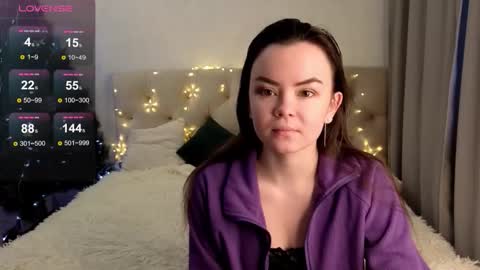 Snapshot of prettyyy_kitty chatting on 01-18-26, 02:15 Kitty online show from 01-18-26, 02:15