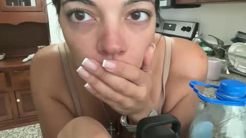 Snapshot of prettyyykittyyy22 chatting on 01-11-26, 06:35 prettyyykittyyy22 online show from 01-11-26, 06:35