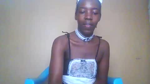 Snapshot of prettyzuzu chatting on 09-12-25, 06:46 prettyzuzu online show from 09-12-25, 06:46