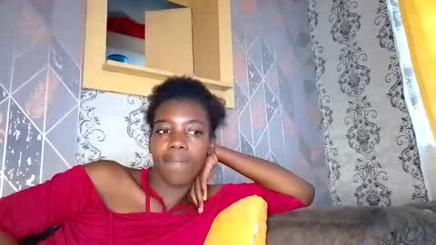 Snapshot of prettyzuzu chatting on 09-16-25, 03:18 prettyzuzu online show from 09-16-25, 03:18