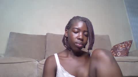 Snapshot of prettyzuzu chatting on 09-25-25, 08:51 prettyzuzu online show from 09-25-25, 08:51