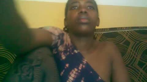 Snapshot of prettyzuzu chatting on 10-28-25, 06:39 prettyzuzu online show from 10-28-25, 06:39