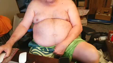 Snapshot of priapisman chatting on 07-13-26, 02:53 Priapisman online show from 07-13-26, 02:53