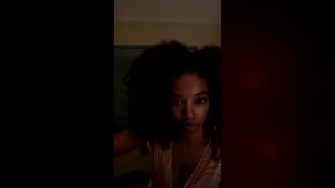 primrose22 online show from 07-25-26, 05:27