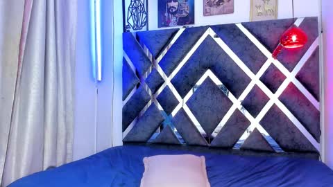 prince_arthur77 online show from 01-16-25, 12:53