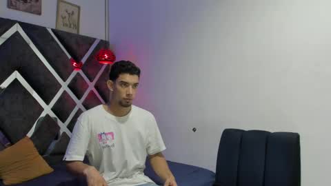 prince_arthur77 online show from 02-25-25, 01:06