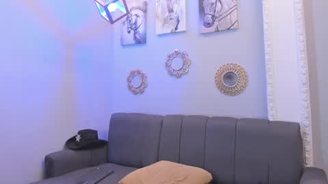 prince_arthur77 online show from 03-07-25, 12:34