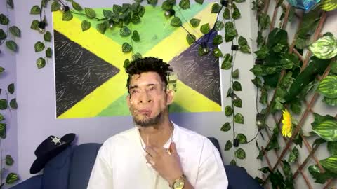 prince_arthur77 online show from 10-07-25, 02:25