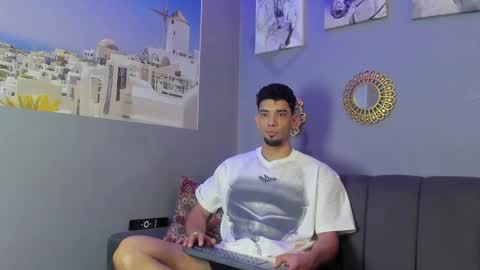 prince_arthur77 online show from 03-29-26, 05:46