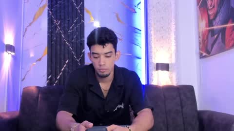 Snapshot of prince_arthur77 chatting on 05-15-26, 01:40 prince_arthur77 online show from 05-15-26, 01:40