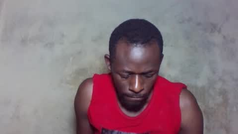 Snapshot of prince_edi chatting on 05-28-26, 04:43 Prince edi online show from 05-28-26, 04:43