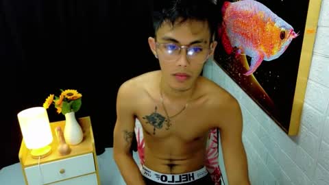 Snapshot of prince_gray69 chatting on 09-19-25, 11:11 Prince online show from 09-19-25, 11:11