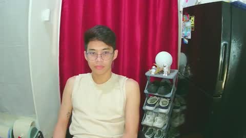 Snapshot of prince_harrison chatting on 10-10-25, 03:16 prince_harrison online show from 10-10-25, 03:16