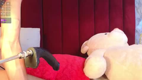 PRINCEPOPPY  online show from 10-27-25, 09:30