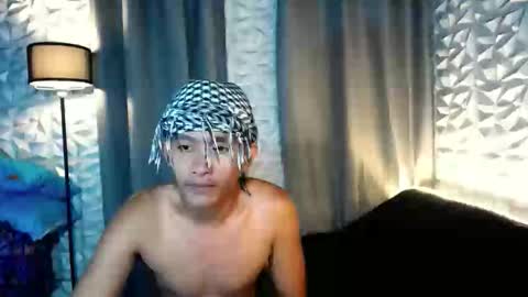 Snapshot of prince_zaijan chatting on 03-16-26, 02:43 Prince Zaijan online show from 03-16-26, 02:43