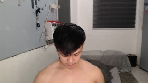 Snapshot of princeadrianx chatting on 01-06-26, 07:06 Prince Adrian online show from 01-06-26, 07:06