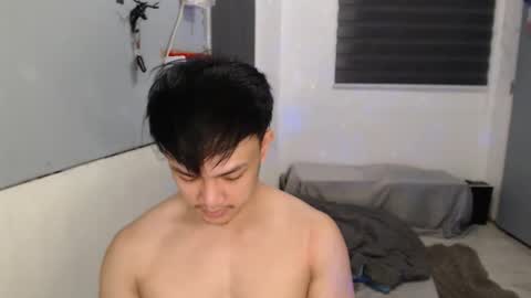 Snapshot of princeadrianx chatting on 01-12-26, 10:31 Prince Adrian online show from 01-12-26, 10:31