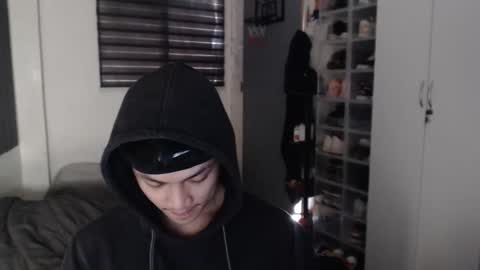 Snapshot of princeadrianx chatting on 02-28-26, 07:53 Prince Adrian online show from 02-28-26, 07:53