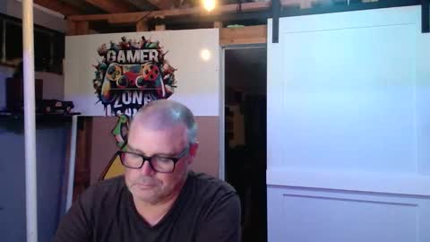 Snapshot of princepeircing chatting on 05-22-26, 05:14 Princepiercing online show from 05-22-26, 05:14