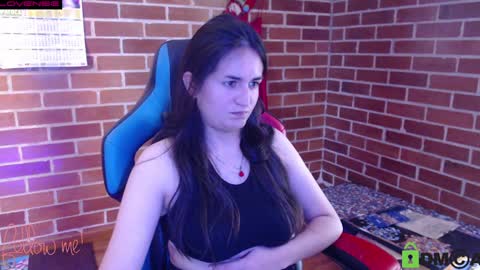 Leia online show from 02-07-25, 03:52