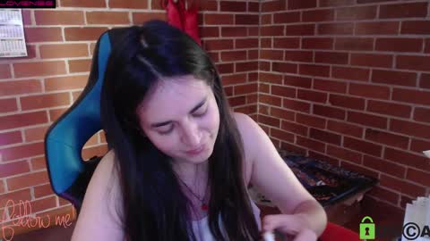 Leia online show from 03-10-25, 04:57