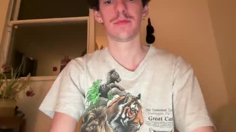 Snapshot of princespeaches chatting on 01-28-25, 04:08 Peaches online show from 01-28-25, 04:08