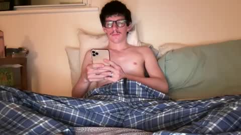 Snapshot of princespeaches chatting on 02-14-25, 03:00 Peaches online show from 02-14-25, 03:00