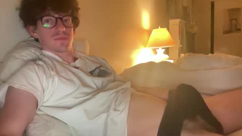 Snapshot of princespeaches chatting on 09-27-25, 01:21 Peaches online show from 09-27-25, 01:21