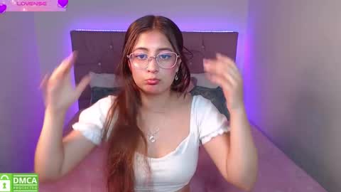 Snapshot of princess145gg chatting on 02-18-26, 04:52 hanna online show from 02-18-26, 04:52