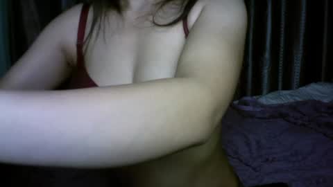 Snapshot of princess916446 chatting on 06-27-26, 01:32 princess online show from 06-27-26, 01:32