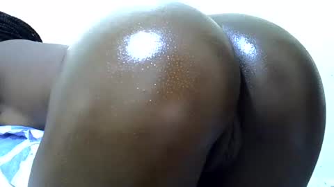 Snapshot of princess_0 chatting on 06-08-26, 05:41 Princess online show from 06-08-26, 05:41