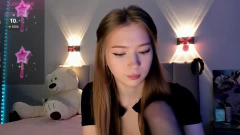 Princess Diana online show from 09-18-25, 06:54