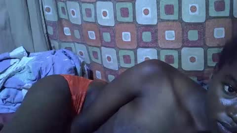 princess_scovia online show from 10-20-25, 07:31