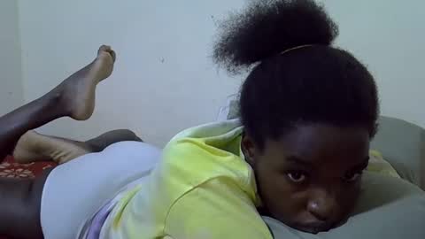 princess_scovia online show from 04-08-26, 07:36