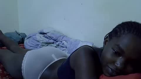 princess_scovia online show from 04-28-26, 05:56