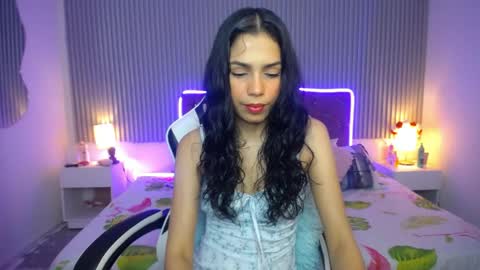 Snapshot of princess_skinny18 chatting on 06-02-26, 10:34 princess_skinny18 online show from 06-02-26, 10:34