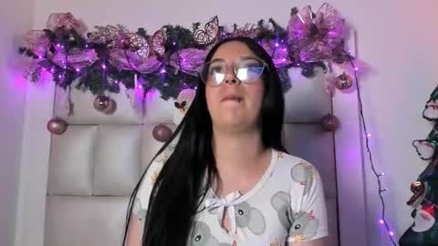 Snapshot of princess_tokyo_ chatting on 12-16-25, 08:08 princess_tokyo_ online show from 12-16-25, 08:08