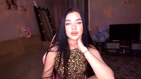 Snapshot of princessamira1 chatting on 09-23-25, 02:09 princessamira1 online show from 09-23-25, 02:09