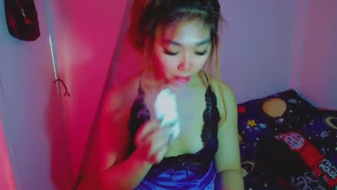 Hello everyone this is your beloved Athena again I present the most comfortable and kind room I accept everyone with kindness online show from 12-04-24, 11:13
