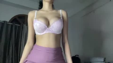 princessjasmineoxo online show from 10-14-25, 08:42