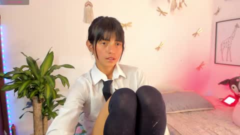 princessluna_14 online show from 04-13-26, 08:47
