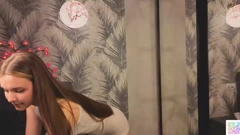 Snapshot of princessshina chatting on 06-04-26, 05:19 Hina online show from 06-04-26, 05:19