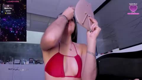 Snapshot of princesstina06 chatting on 11-04-25, 07:02 Valentina online show from 11-04-25, 07:02