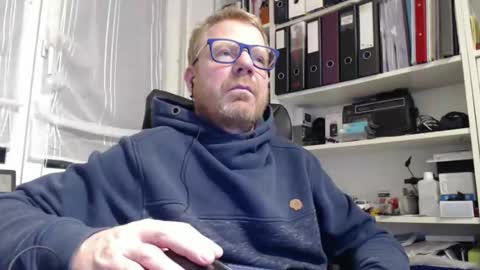 Prinz online show from 12-15-25, 08:24