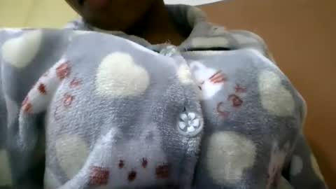 Snapshot of prisca880319 chatting on 07-20-26, 10:39 prisca880319 online show from 07-20-26, 10:39