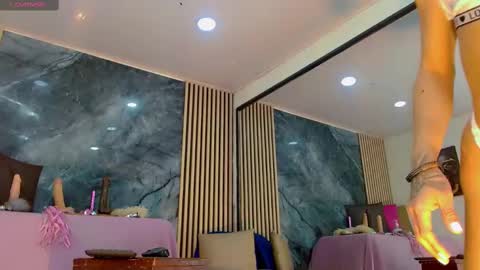 priscilarainbow online show from 03-06-25, 03:02