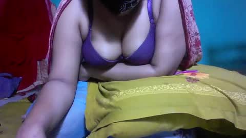 Snapshot of priyonti34 chatting on 02-18-25, 02:16 Priyonti ganguli online show from 02-18-25, 02:16