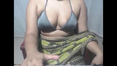 Snapshot of priyonti34 chatting on 03-07-26, 06:05 Priyonti ganguli online show from 03-07-26, 06:05